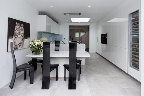undefined, Medfield Street, London SW15