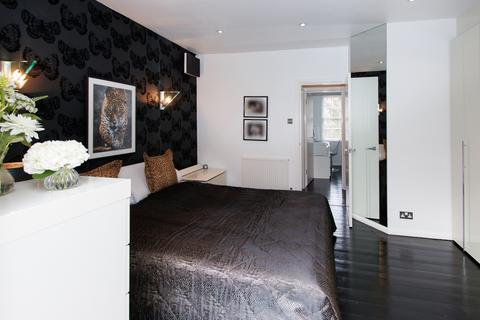 undefined, Medfield Street, London SW15