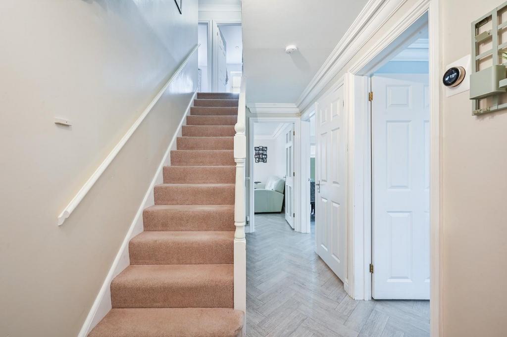 Elmwood drive