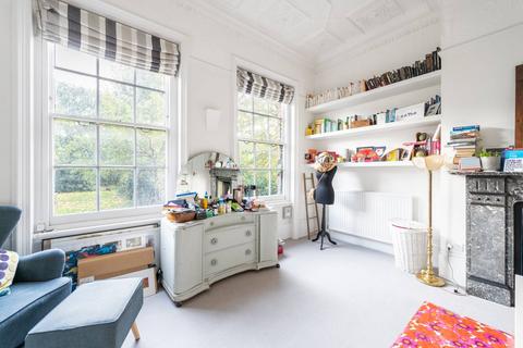 2 bedroom flat to rent, Nightingale Lane, Nightingale Triangle, London, SW12