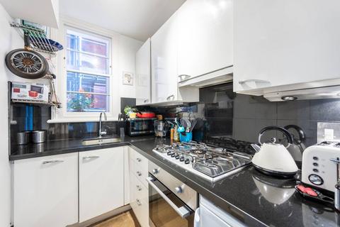 2 bedroom flat to rent, Nightingale Lane, Nightingale Triangle, London, SW12