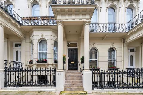 undefined, Prince Of Wales Terrace, Prince Of Wales Terrace, London, W8