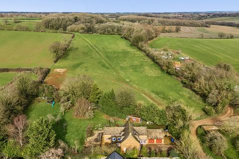 4 bedroom house for sale, Main Street, North Newington, OX15