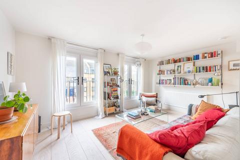 3 bedroom flat to rent, Wornington Road, Ladbroke Grove, London, W10
