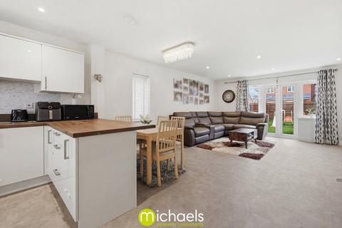 3 bedroom semi-detached house for sale, Mandarin Way, Colchester, CO4