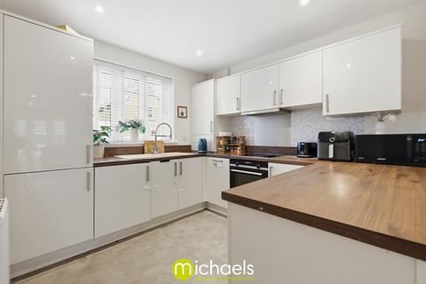 3 bedroom semi-detached house for sale, Mandarin Way, Colchester, CO4