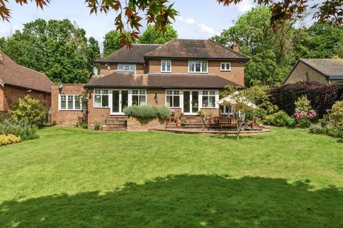 5 bedroom house for sale, Hawkshill Way, Esher, KT10