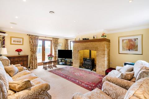 undefined, Alkerton Road, Balscote, OX15