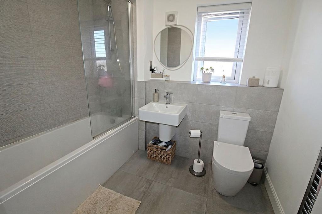 Family bathroom