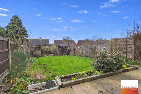 3 bedroom semi-detached house for sale, Ridgefield Road, Halesowen, B62