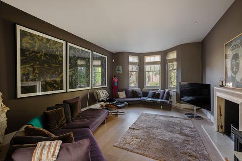 undefined, Broadlands Road, Highgate. London N6