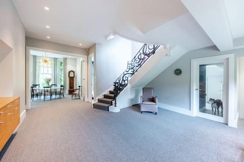 undefined, Broadlands Road, Highgate. London N6