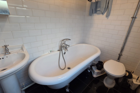 undefined, Southern Cottages, Horton Road, Staines-upon-Thames, Surrey, TW19
