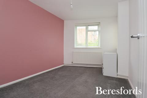 3 bedroom apartment for sale, Avon Road, Upminster, RM14