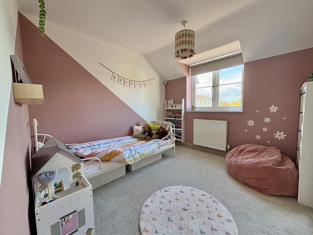 Bedroom 2, Marbles Sutton