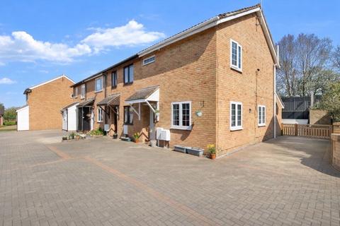 3 bedroom end of terrace house for sale, Long Beech, Ashford TN23