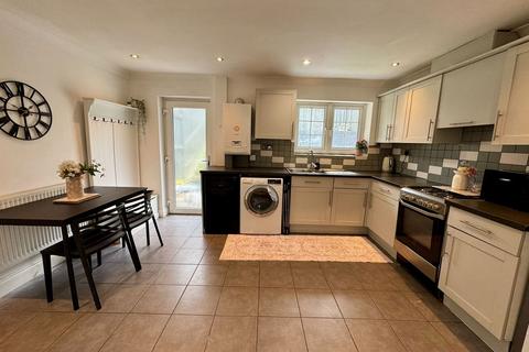 3 bedroom end of terrace house for sale, Long Beech, Ashford TN23