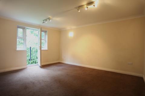 2 bedroom apartment to rent, The Parklands, Radcliffe M26