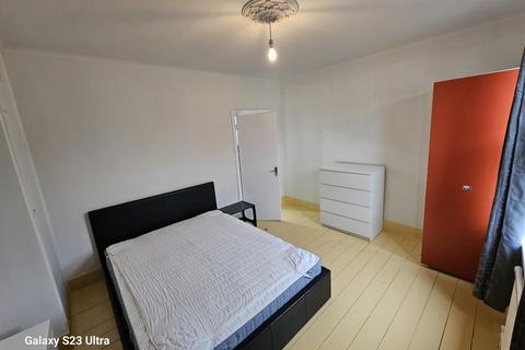 undefined, London, E13