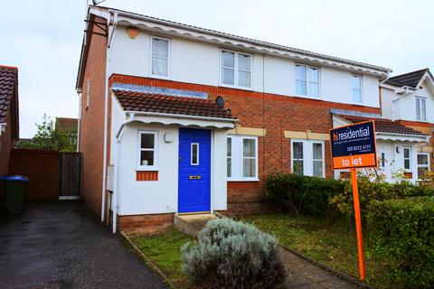 2 bedroom house for sale, Hutchins Road, Thamesmead, London, SE28