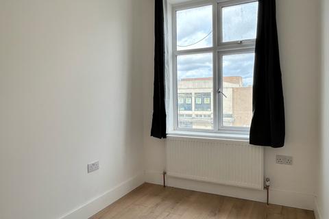 undefined, The Boadway,  Greenford, UB6