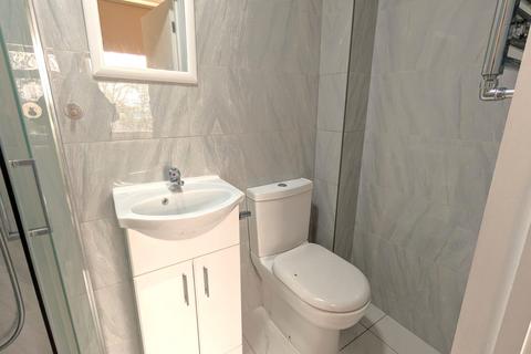 1 bedroom flat to rent, Station Road, Willesden Junction, London NW10