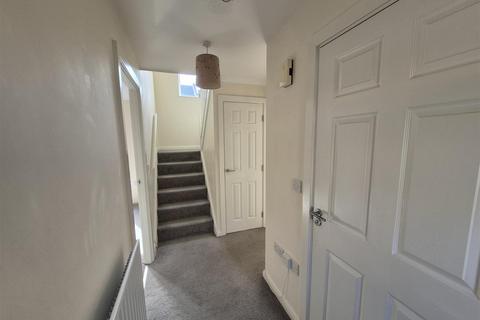 2 bedroom terraced house to rent, Barrie Way, Coventry