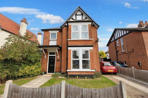 3 bedroom detached house for sale, Beaconsfield Road, Clacton-on-sea CO15