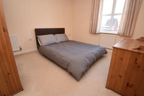 2 bedroom apartment to rent, Kepwick Road, Hamilton, Leicester LE5