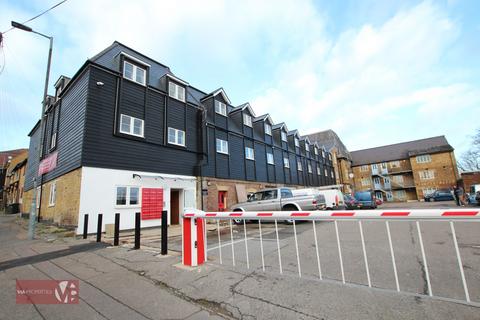 undefined, Brewery Road, Hoddesdon EN11
