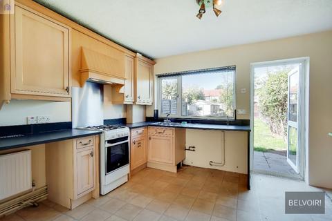 2 bedroom terraced house to rent, Beverley Avenue, Sidcup DA15