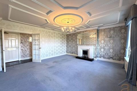 2 bedroom apartment for sale, Promenade, Southport, PR9 0EG