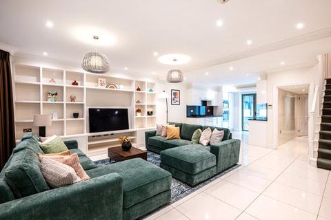 undefined, Scarsdale Villas, Kensington, London, W8