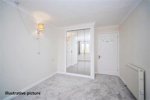 undefined, Beechwood Gardens, Caterham, CR3