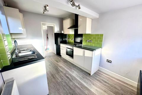 undefined, Lambourne Drive, Nottingham, NG8