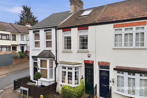 Brunel Road, Woodford, IG8