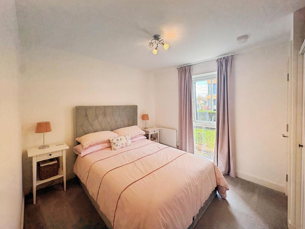 Bed2