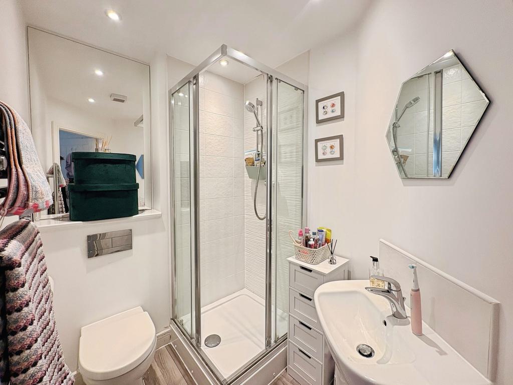 Ensuite