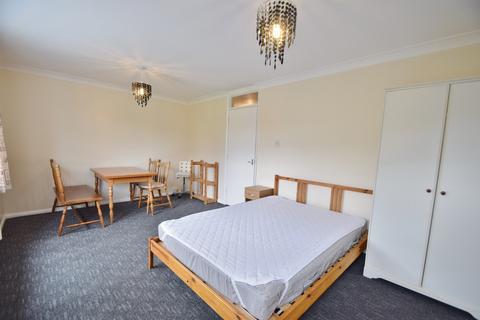 2 bedroom flat for sale, Stanmore