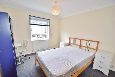 2 bedroom flat for sale, Stanmore