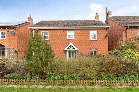 3 bedroom detached house for sale, Privet Walk, Witham St. Hughs, Lincoln, Lincolnshire, LN6
