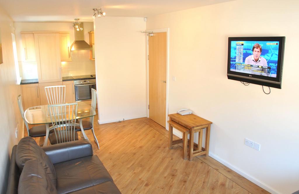 Apt22 3164