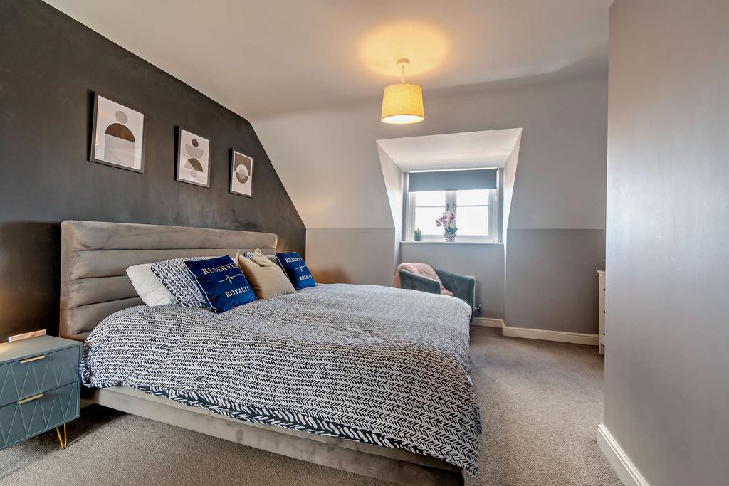 Main Bedroom