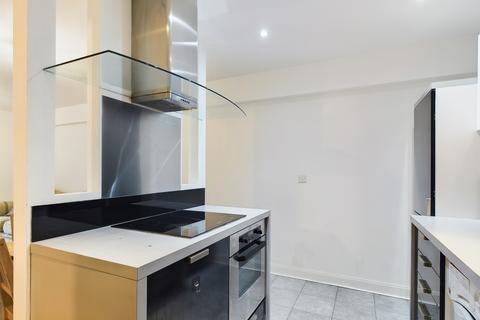 2 bedroom flat to rent, Southside Development, Birmingham B5