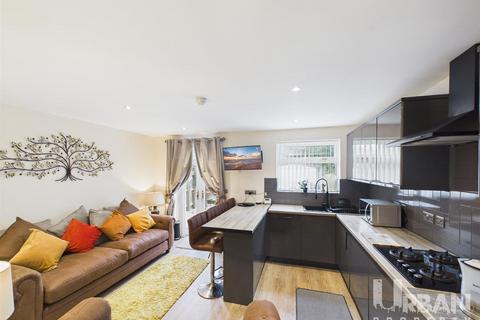 undefined, Bannister Drive, Hull