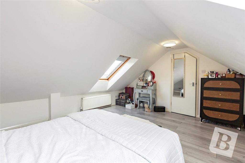 Bedroom Oen