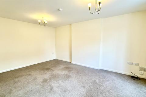 undefined, Field Close, Kettlebrook