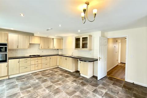 undefined, Field Close, Kettlebrook