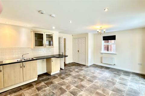 undefined, Field Close, Kettlebrook