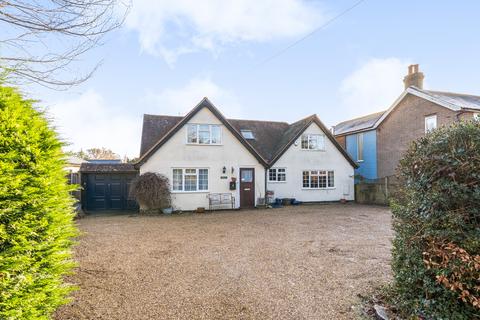 Greenlands Lane, Great Missenden, HP16